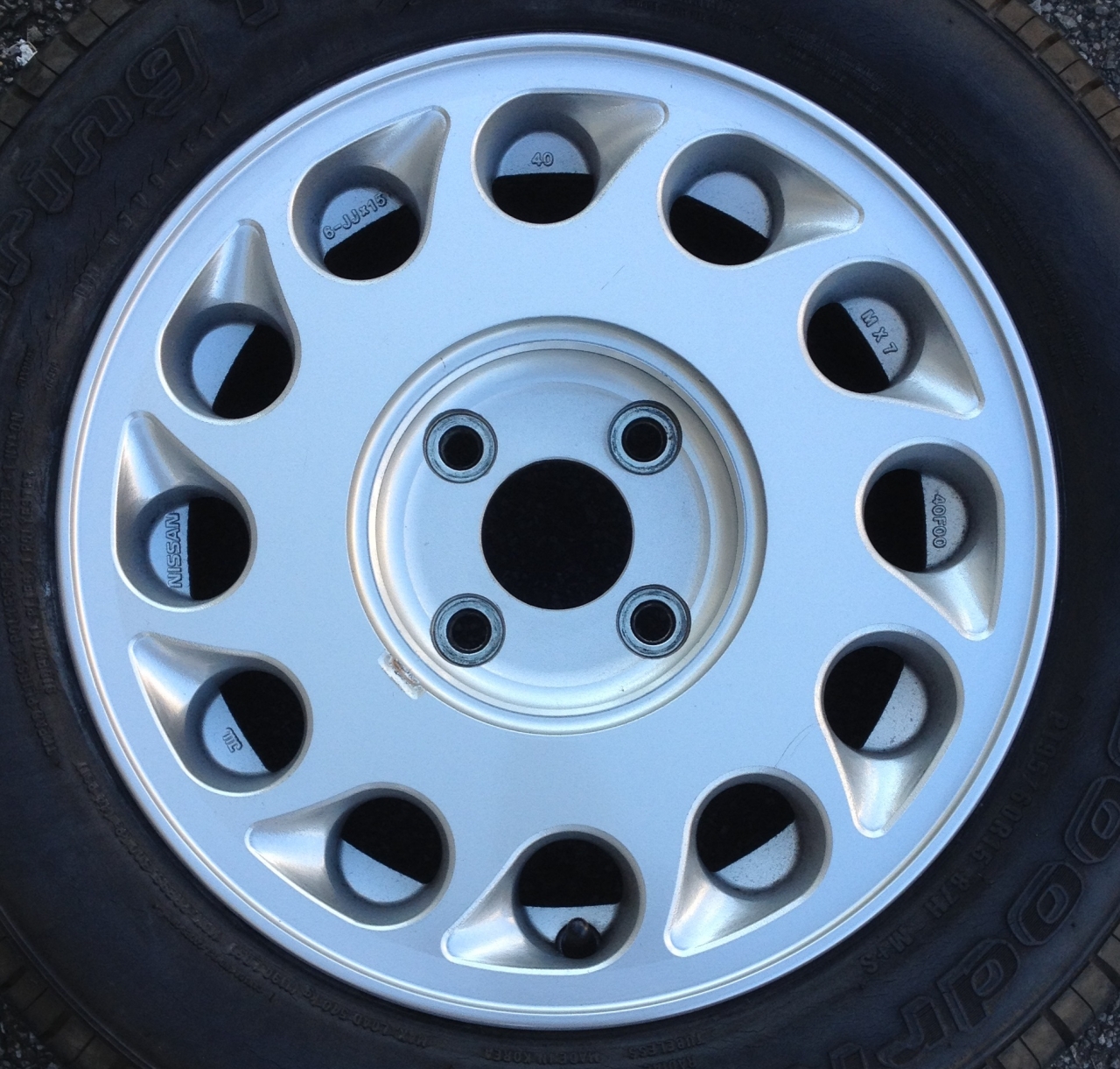 S13シルビア　ホイールガリ傷リペアのブログを更新しました。